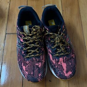 ASICS Black & Coral Running Shoes